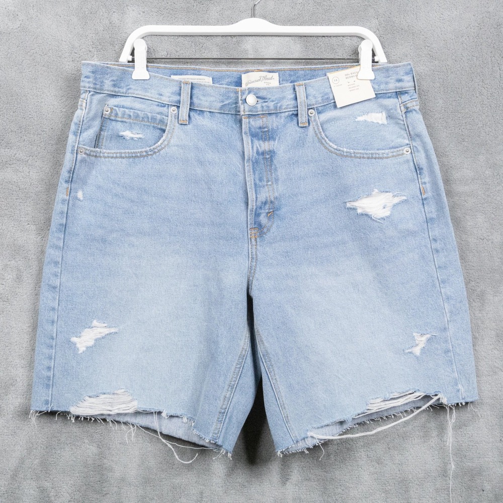 UNIVERSAL THREAD 90s Baggy Bermuda Distressed Denim Shorts Light Wash Sz 14 NWT